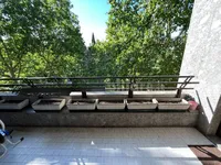 Недвижимость Four-room apartment in the City Center: 10