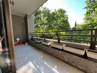 Недвижимость Four-room apartment in the City Center: 16