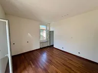 Недвижимость Apartments on Dzuruti Street, 5: 12