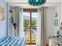 Недвижимость Apartment 5 rooms: 8