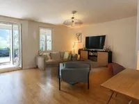 Недвижимость Apartment 5 rooms: 2