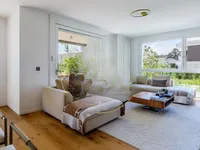 Недвижимость Apartment 5 rooms: 2