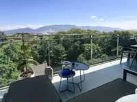 Недвижимость Apartment 4 rooms: 9
