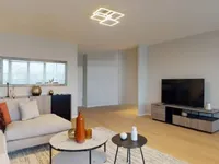 Недвижимость Apartment 5 rooms: 3