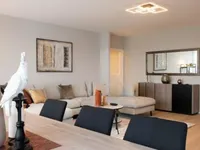 Недвижимость Apartment 5 rooms: 4