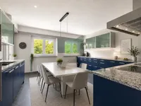 Недвижимость Apartment 5 rooms: 4