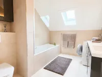 Недвижимость Attic flat 4 rooms: 6