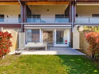 Недвижимость Bifamiliar house 6 rooms: 1
