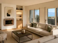 Недвижимость Apartment 4 rooms: 1