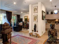 Недвижимость Apartment 5 rooms: 2