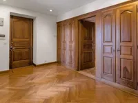 Недвижимость Apartment 5 rooms: 2