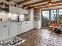 Недвижимость Single house 10 rooms: 8
