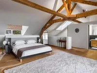 Недвижимость Single house 10 rooms: 10