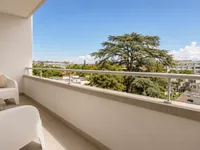 Недвижимость Apartment 4 rooms: 2