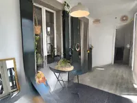 Недвижимость Apartment 5 rooms: 2