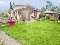 Недвижимость Single house 8.5 rooms: 1