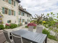 Недвижимость Single house 18 rooms: 10