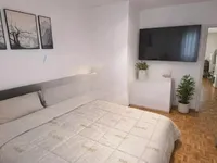 Недвижимость Apartment 4 rooms: 2