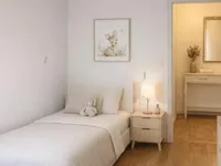 Недвижимость Apartment 4 rooms: 3