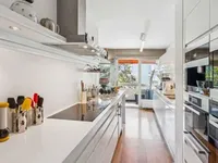 Недвижимость Apartment 5 rooms: 5