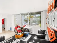 Недвижимость Single house 8 rooms: 9