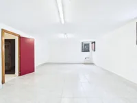Недвижимость Single house 6 rooms: 11