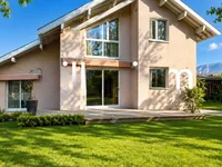 Недвижимость Single house 5 rooms: 1