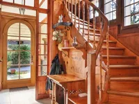 Недвижимость Single house 7 rooms: 10