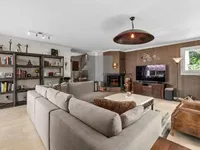 Недвижимость Single house 7 rooms: 6