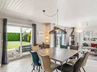 Недвижимость Villa 8 rooms: 3