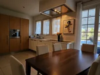 Недвижимость Single house 10 rooms: 3
