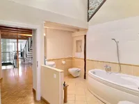 Недвижимость Single house 7 rooms: 6
