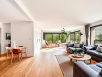 Недвижимость Apartment 9 rooms: 4