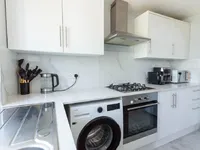 Недвижимость Cornmow Drive, Dollis Hill: 2