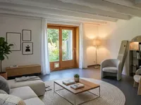 Недвижимость Single house 7 rooms: 2