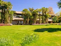 Недвижимость Single house 6 rooms: 1