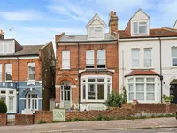 Недвижимость Ferme Park Road, Hornsey: 4
