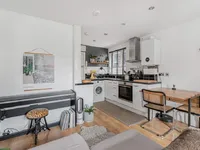 Недвижимость Ferme Park Road, Hornsey: 7