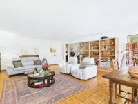 Недвижимость Apartment 6 rooms: 2