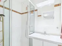Недвижимость Apartment 6 rooms: 9