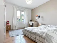 Недвижимость Apartment 9 rooms: 6