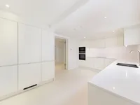 Недвижимость Oakley Gardens: 3