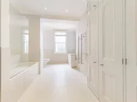 Недвижимость Oakley Gardens: 4