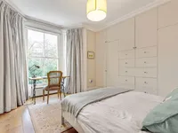 Недвижимость Cathcart Road: 8