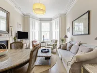 Недвижимость Cathcart Road: 11