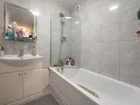 Недвижимость Rufford Tower Lexden Road: 2