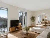 Недвижимость Apartment 4 rooms: 3
