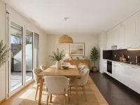 Недвижимость Apartment 4 rooms: 5