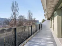 Недвижимость Apartment 4 rooms: 9
