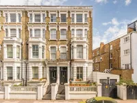 Недвижимость Finborough Road: 2